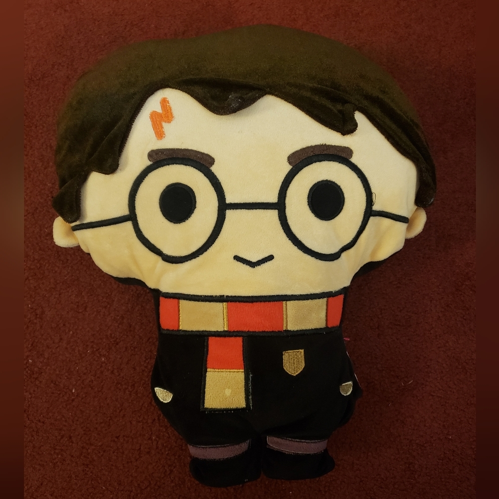 Harry Potter Wizard Plush Doll Toy Character Stuffed 16" Tall X 13" Wide EUC